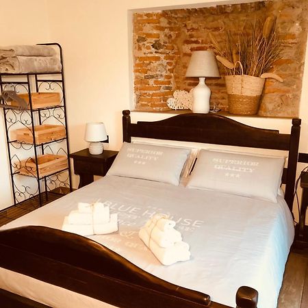 B&B Tenuta Legnate Sesto Calende Exteriör bild