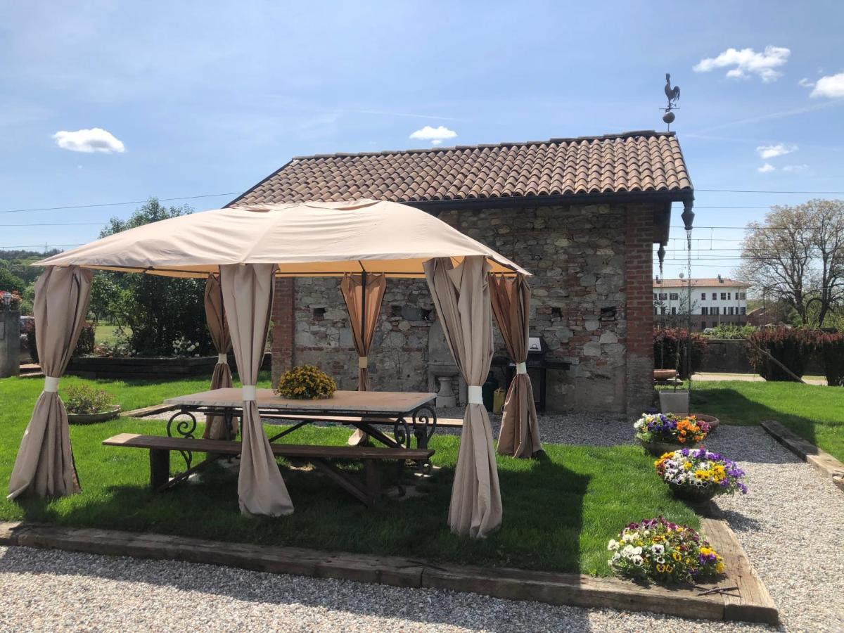 B&B Tenuta Legnate Sesto Calende Exteriör bild