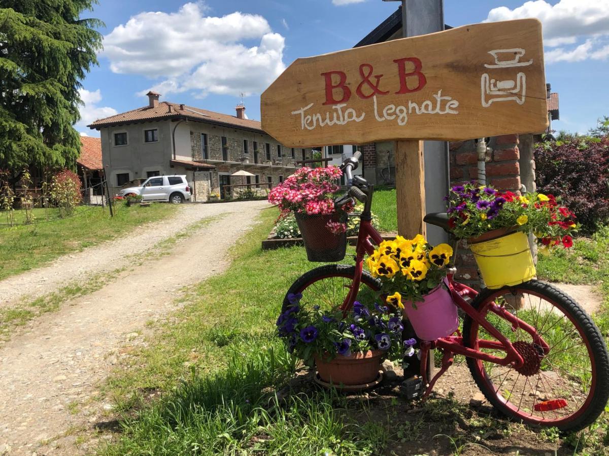 B&B Tenuta Legnate Sesto Calende Exteriör bild