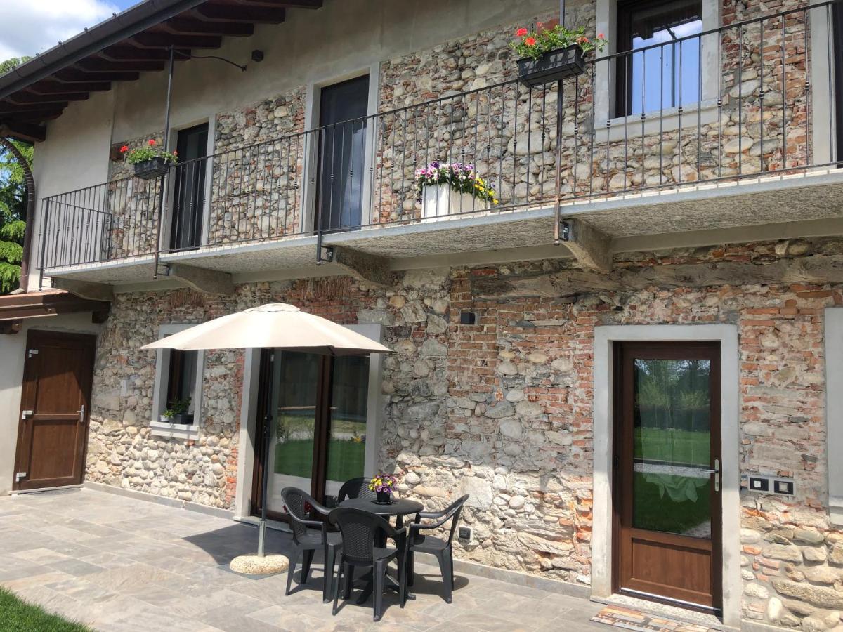 B&B Tenuta Legnate Sesto Calende Exteriör bild
