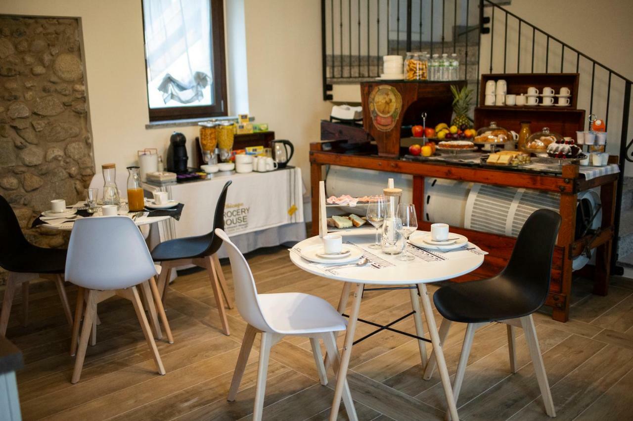 B&B Tenuta Legnate Sesto Calende Exteriör bild
